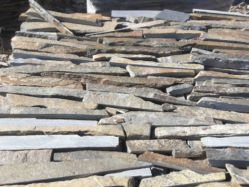 Горбушка златолит мультиколор для облицовки купить в Новосибирске