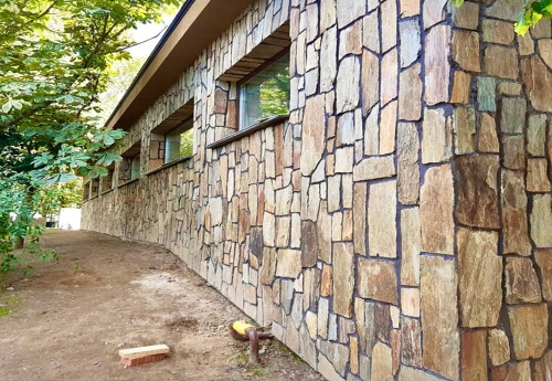 Плитняк кора дерева для цоколя, отмостки купить в Новосибирске