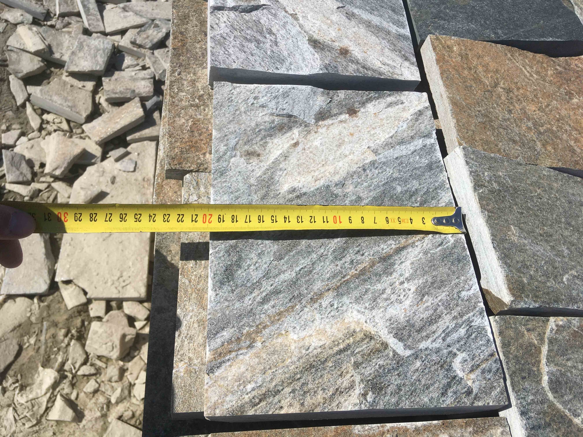 Плитка пилёная златолит Уральский для фасада купить в Новосибирске