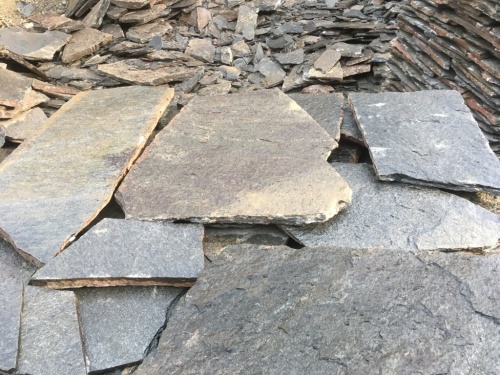 Серицит для облицовки цоколя, отмостки купить в Новосибирске