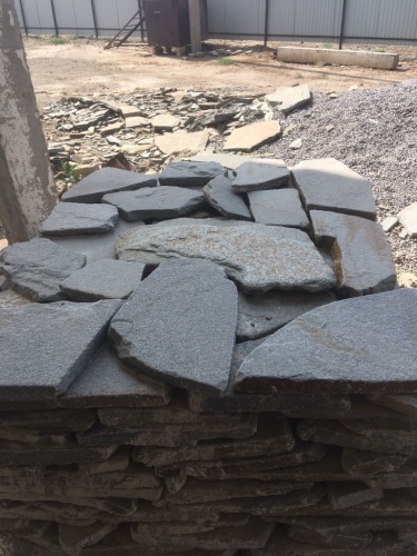 Златолит серебристый галтованный для лестниц купить в Новосибирске